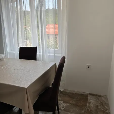 Apartment House Pravilovic Cetinje Exterior photo