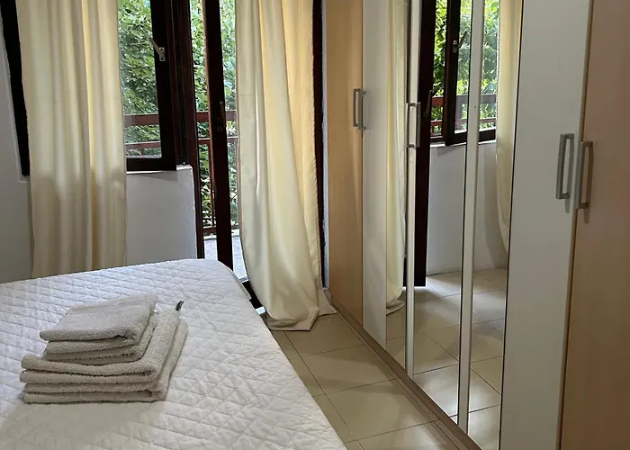 Apartment House Pravilovic
