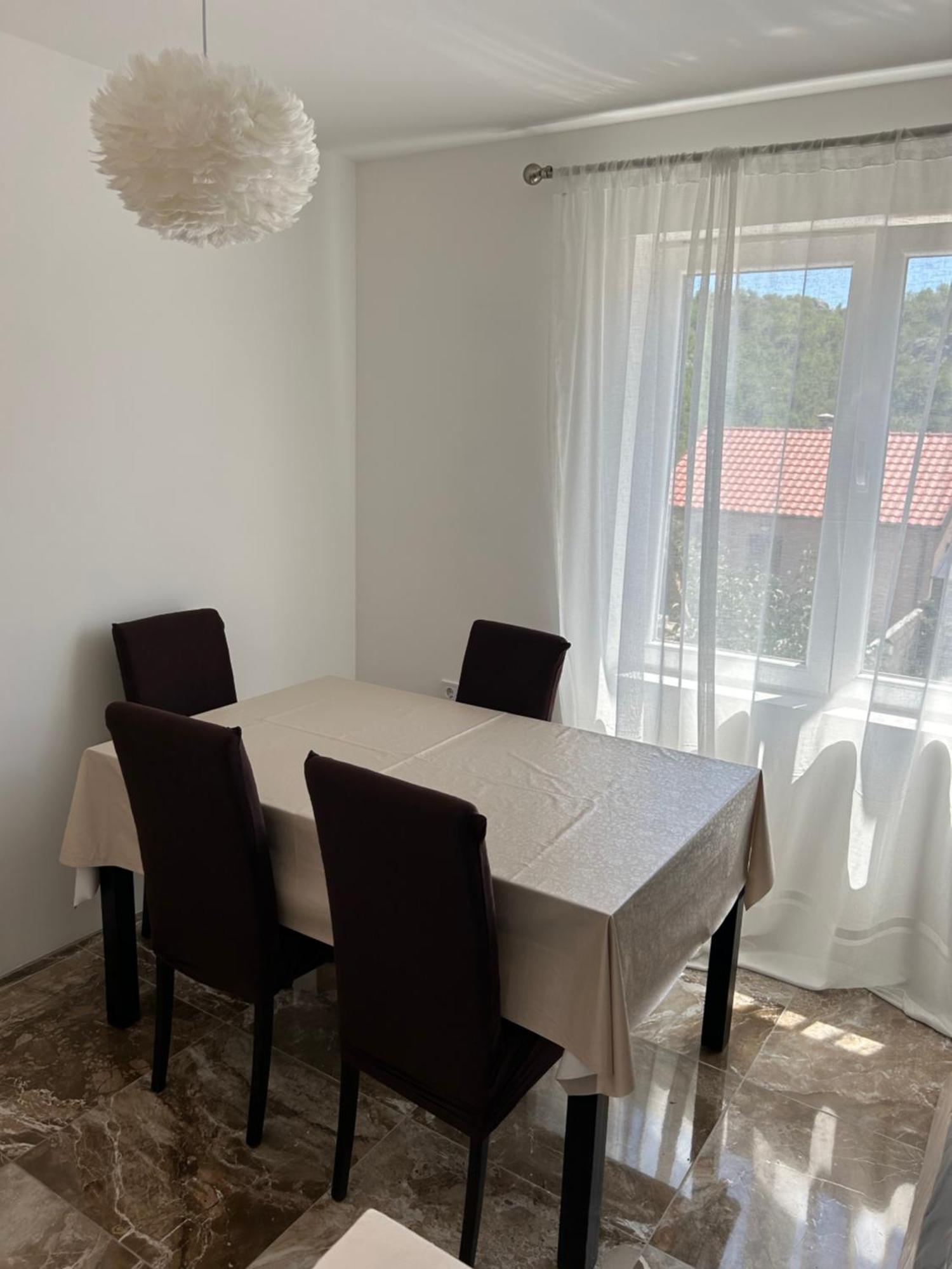House Pravilovic *